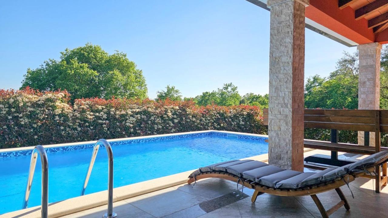 Casa Gojtan Villa Karigador Exteriör bild
