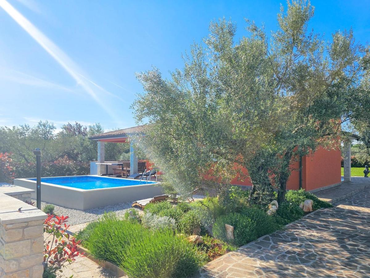 Casa Gojtan Villa Karigador Exteriör bild
